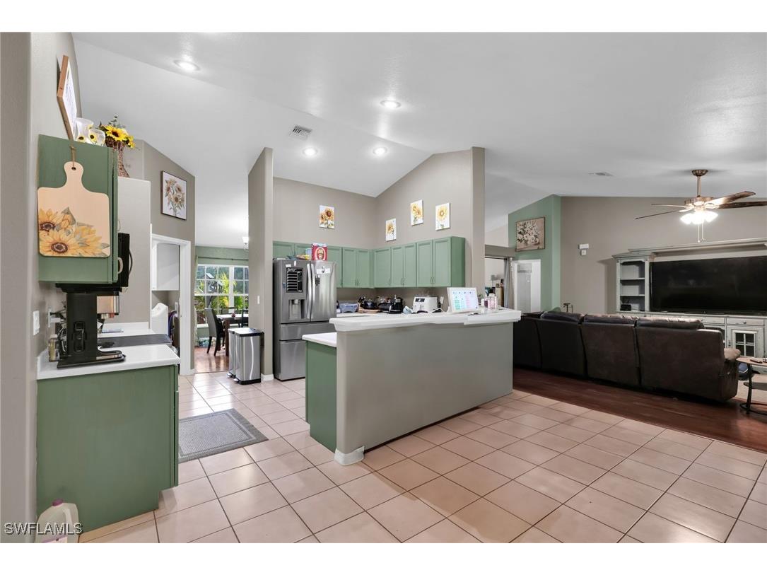 1421 Canton Avenue Lehigh Acres FL 33972 226004250 image8