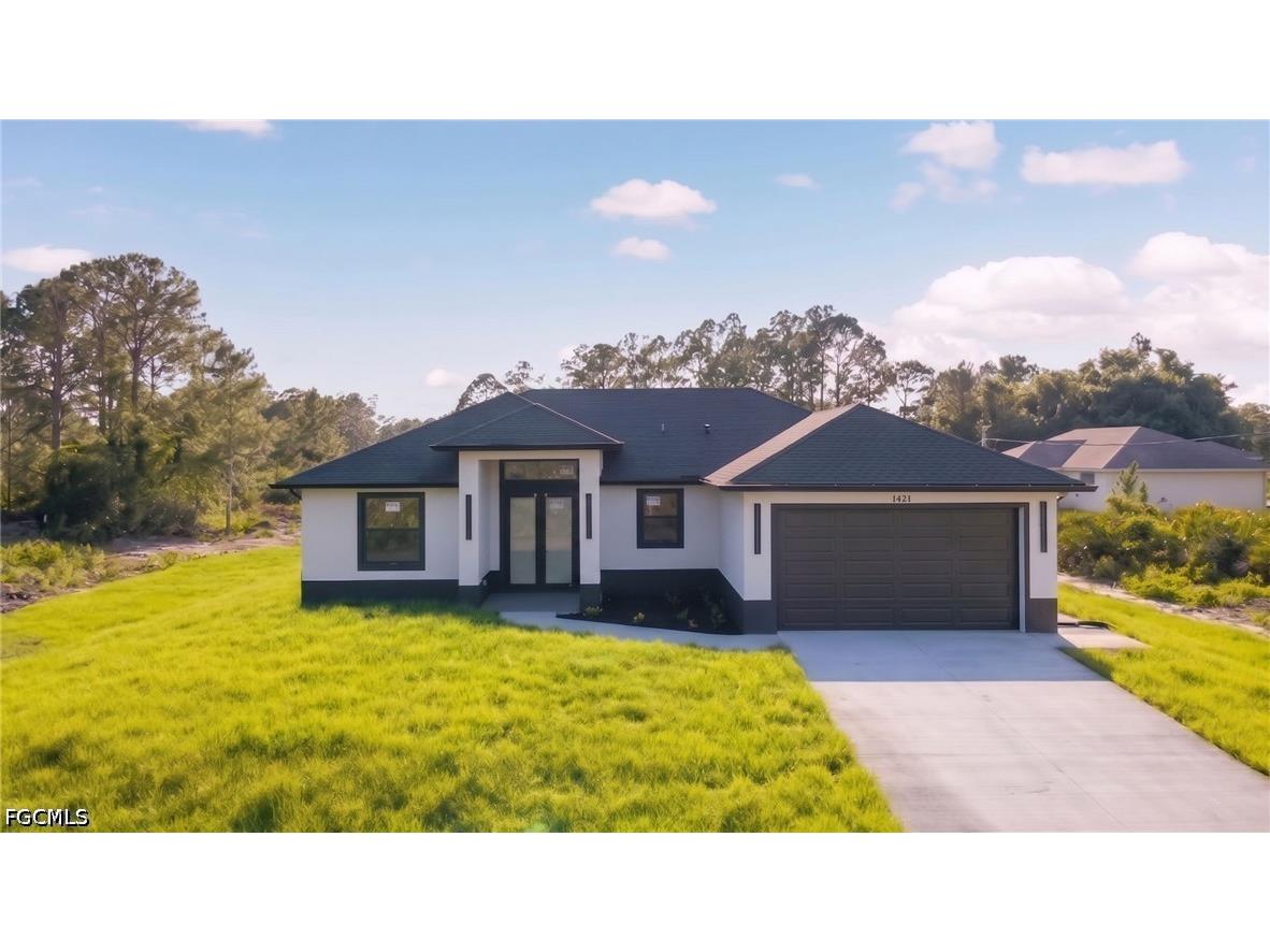 1421 Clark Avenue Lehigh Acres FL 33972 2026020958 image1