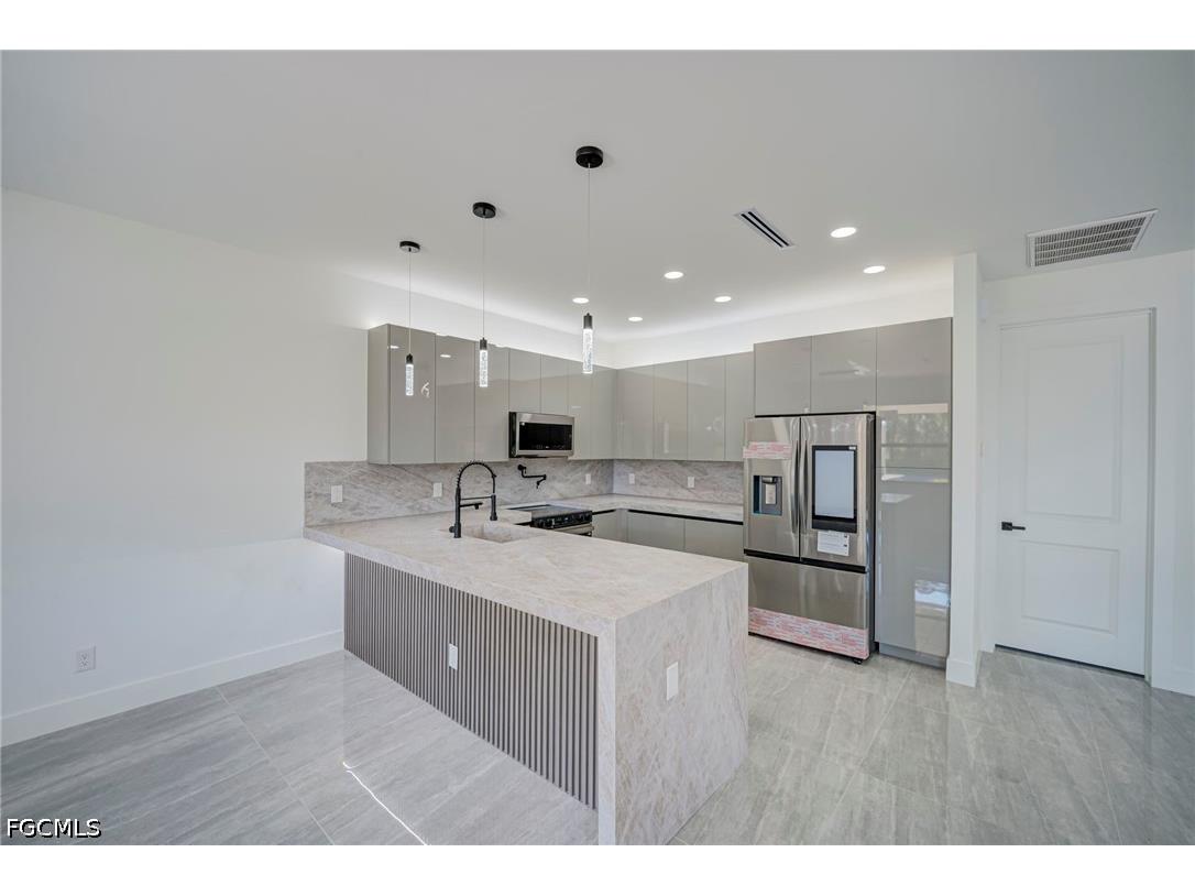 1421 Clark Avenue Lehigh Acres FL 33972 2026020958 image7