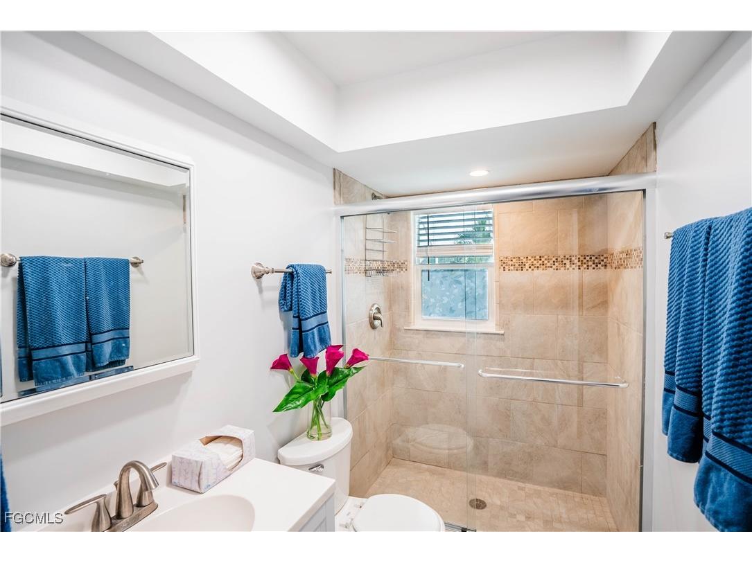 1421 SE 29th Terrace Cape Coral FL 33904 2025017770 image16