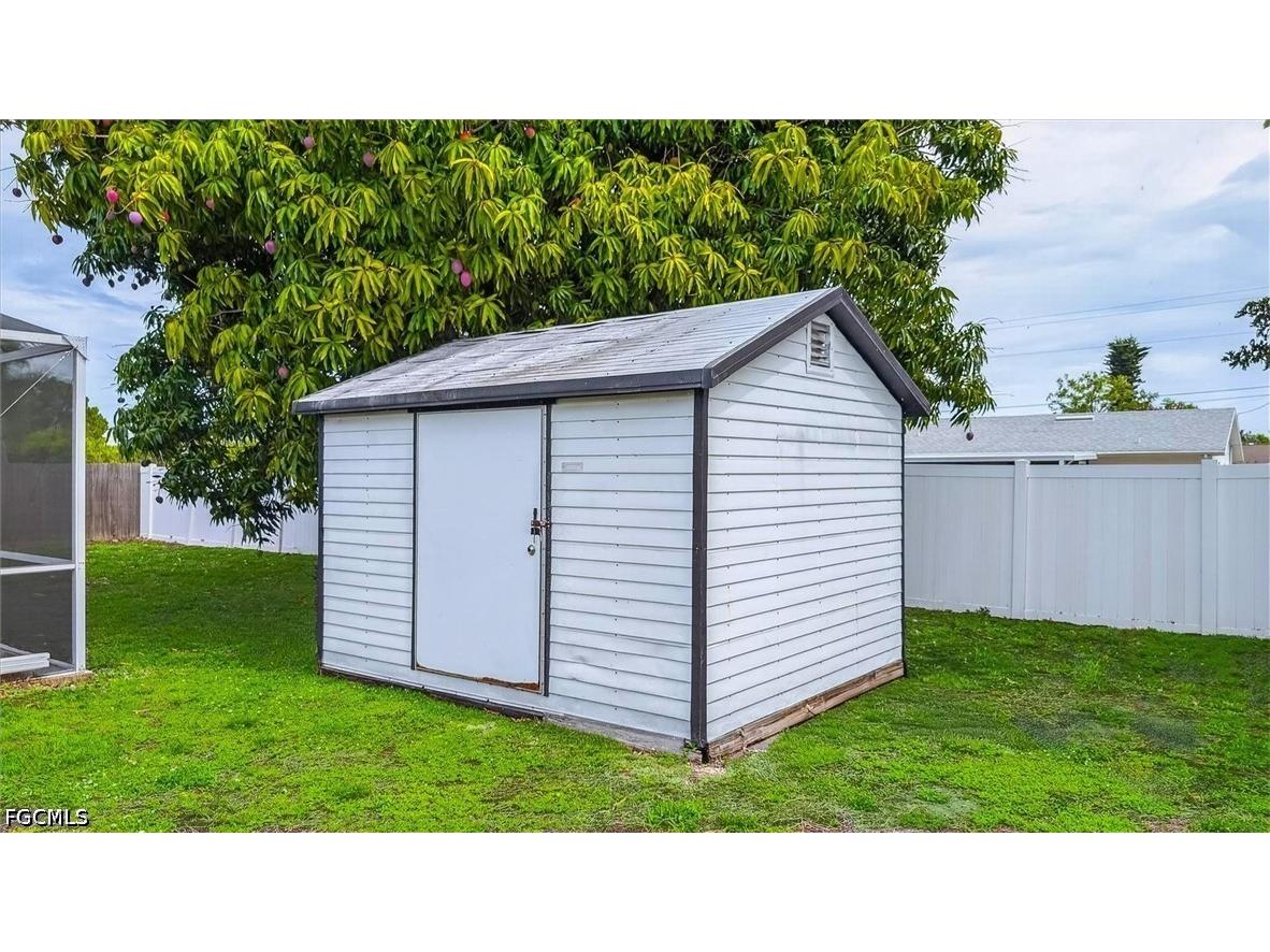 1421 SE 31st Street Cape Coral FL 33904 2026020505 image23