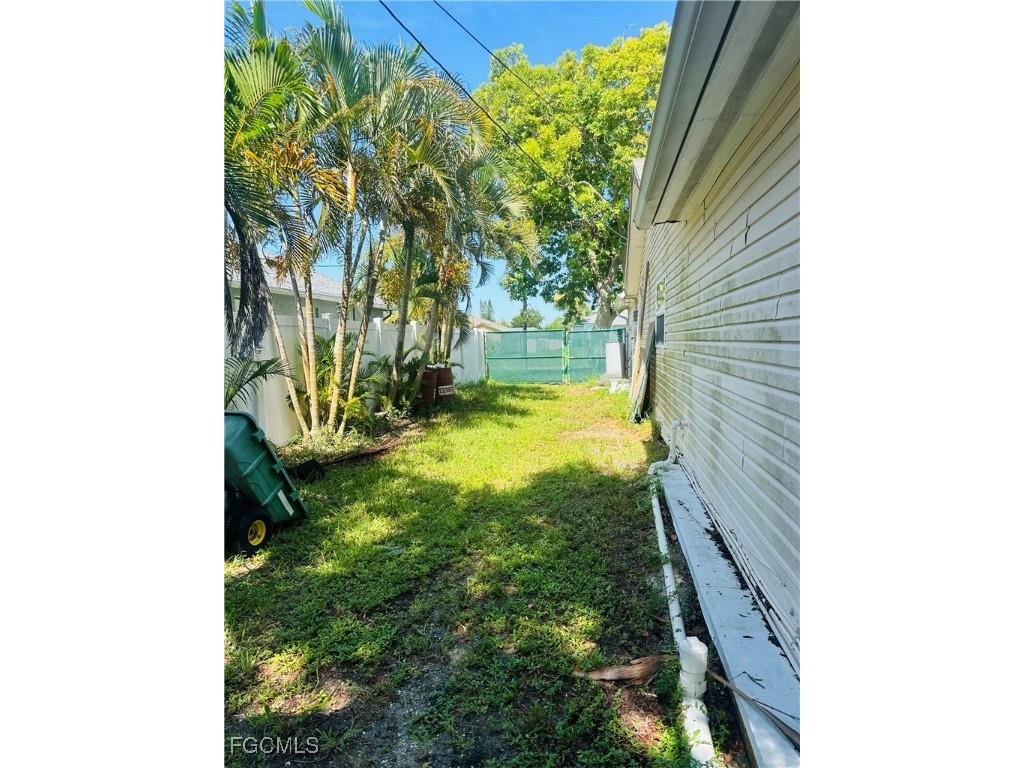 1421 SW 9th Court Cape Coral FL 33991 2025016851 image28