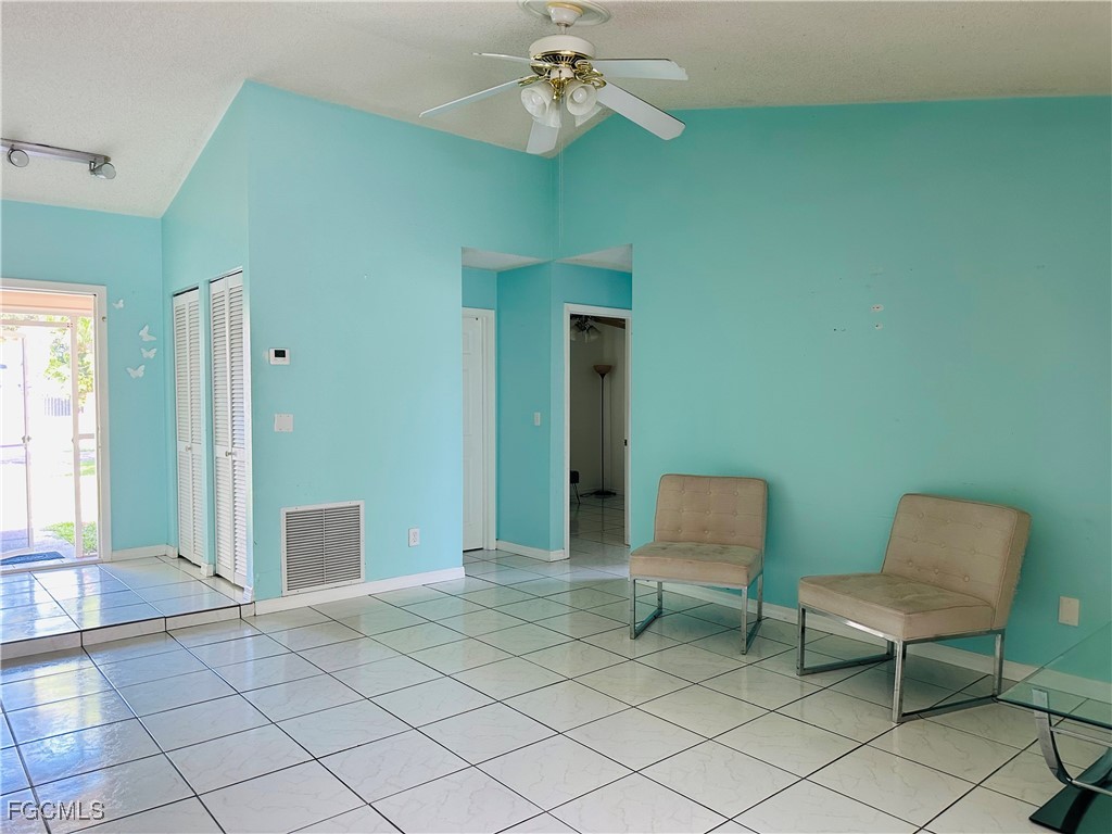 1421 SW 9th Court Cape Coral FL 33991 2025016851 image5