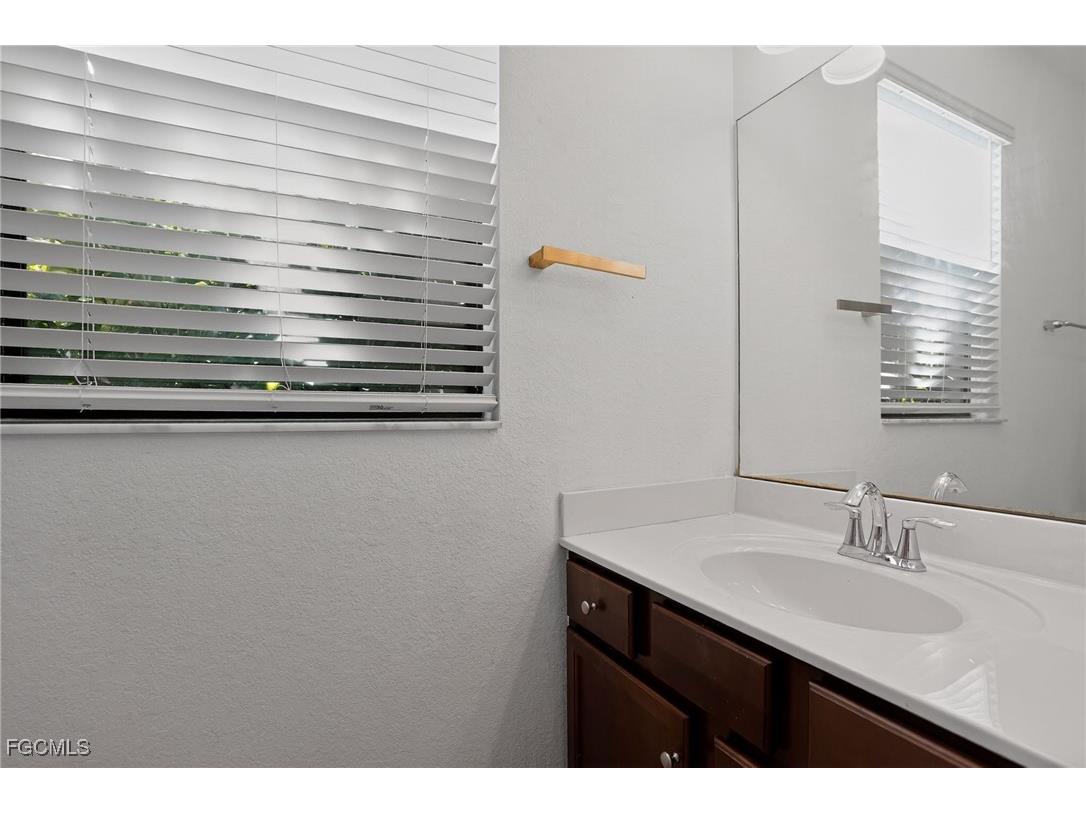 14210 Vindel Circle Fort Myers FL 33905 2025021701 image24