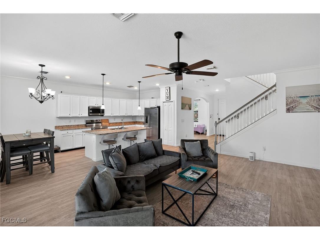 14210 Vindel Circle Fort Myers FL 33905 2025021701 image8