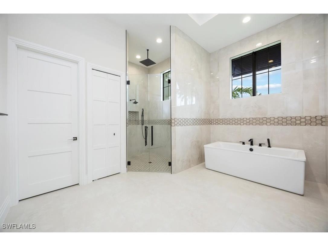 14211 Charthouse Circle Naples FL 34114 225070311 image24