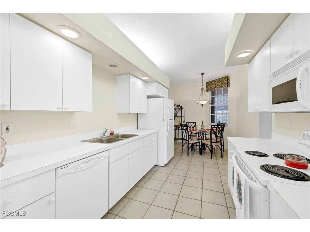 14211 Patty Berg Drive #101 Fort Myers FL 33919 2025008413 image6