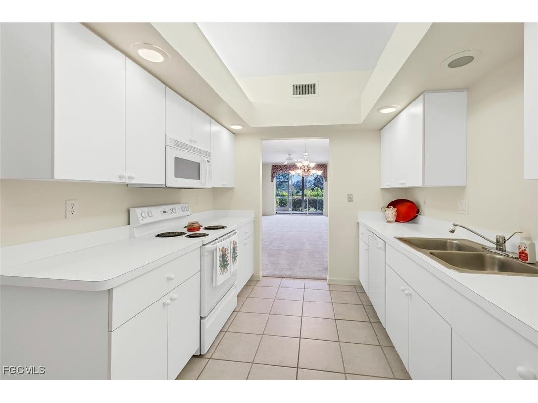 14211 Patty Berg Drive #101 Fort Myers FL 33919 2025008413 image8