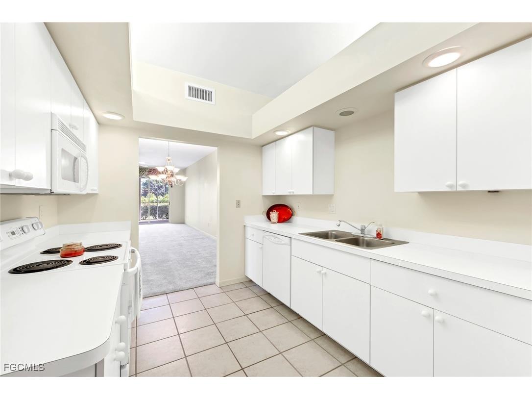 14211 Patty Berg Drive #101 Fort Myers FL 33919 2025008413 image9