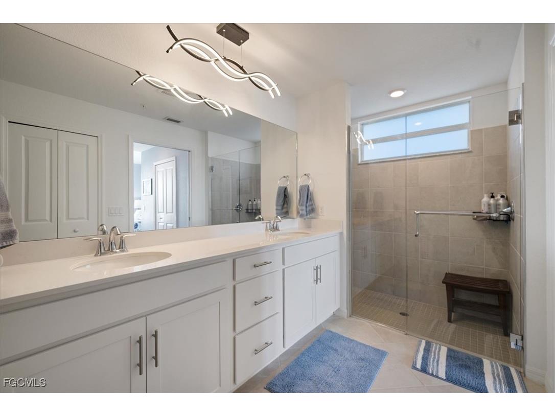 14214 Heritage Landing Boulevard #811 Punta Gorda FL 33955 2025009159 image7