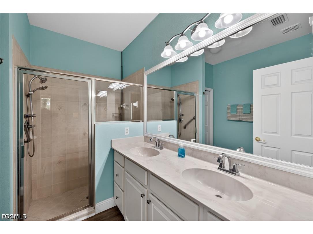 14214 Manchester Drive Naples FL 34114 2026019942 image23