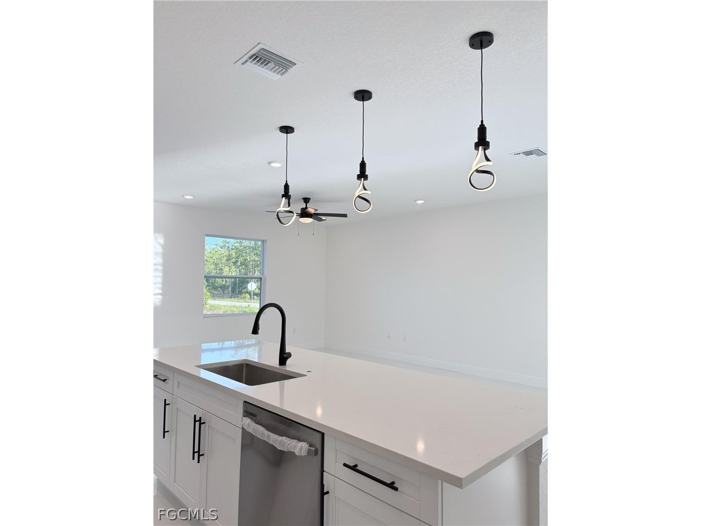 1422 Highland Avenue Lehigh Acres FL 33972 2026013044 image3