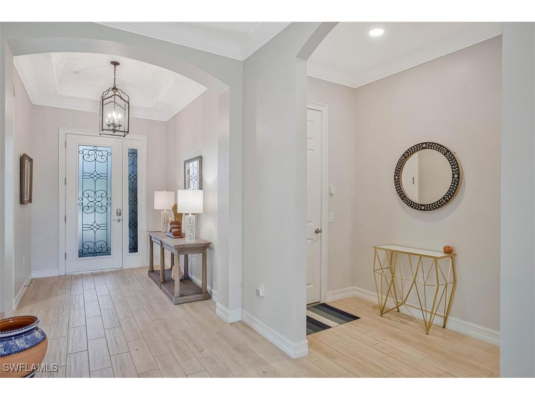 1422 Mockingbird Drive Naples FL 34120 225074563 image10