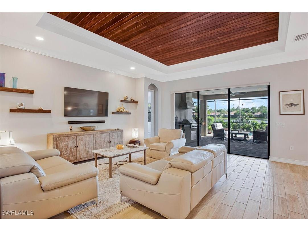 1422 Mockingbird Drive Naples FL 34120 225074563 image20