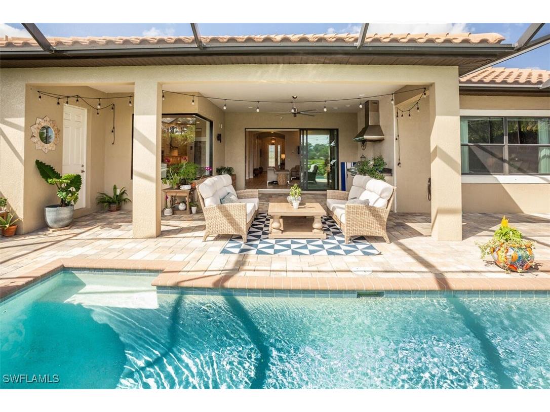 1422 Mockingbird Drive Naples FL 34120 225074563 image3