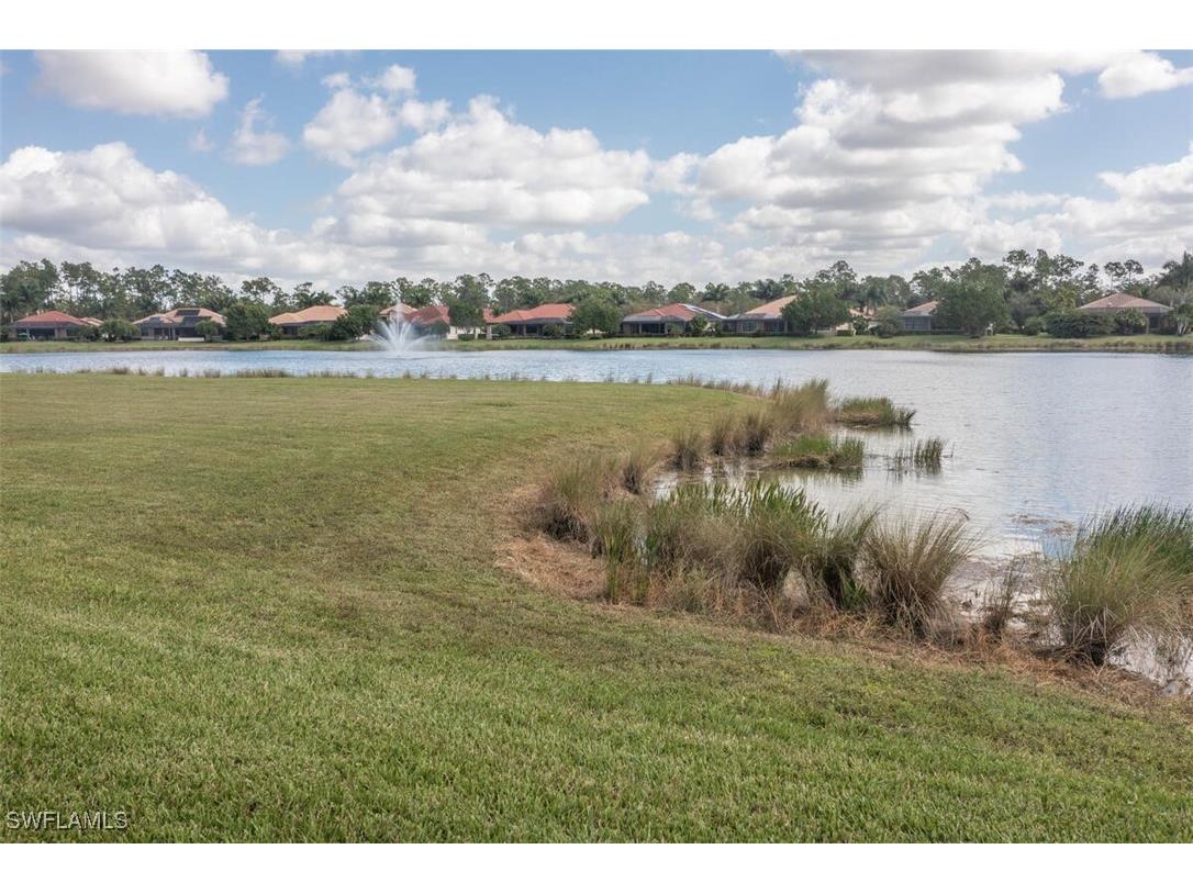 1422 Mockingbird Drive Naples FL 34120 225074563 image49