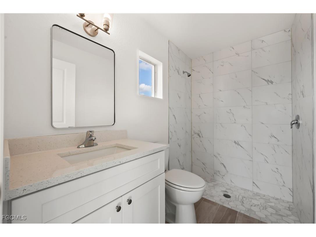 1422 NE 19th Place Cape Coral FL 33909 2025012409 image23