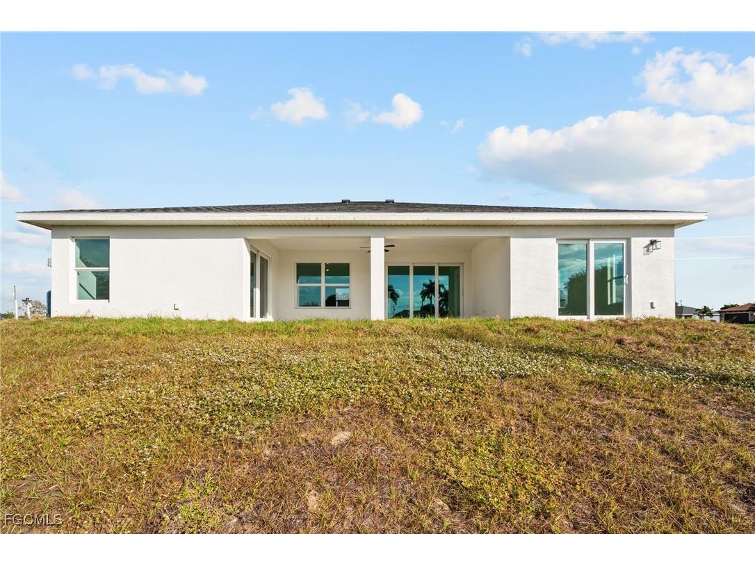 1422 NE 19th Place Cape Coral FL 33909 2025012409 image30