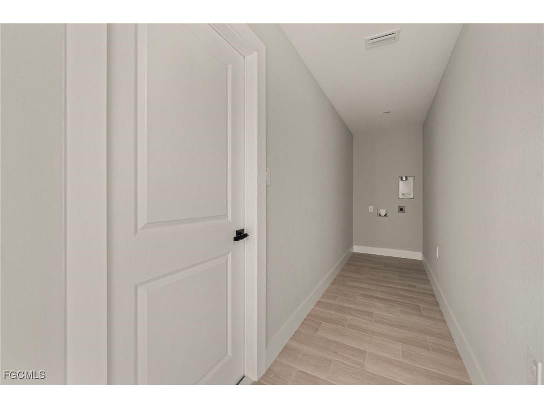 1422 NE 19th Place Cape Coral FL 33909 2025022331 image21