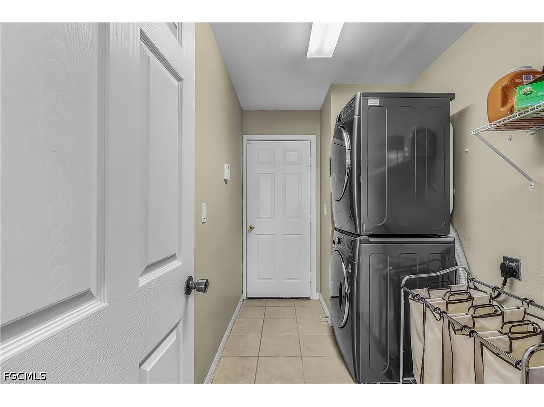 1422 NE 9th Terrace Cape Coral FL 33909 2026014922 image20
