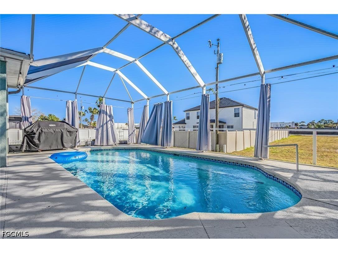 1422 NE 9th Terrace Cape Coral FL 33909 2026014922 image21