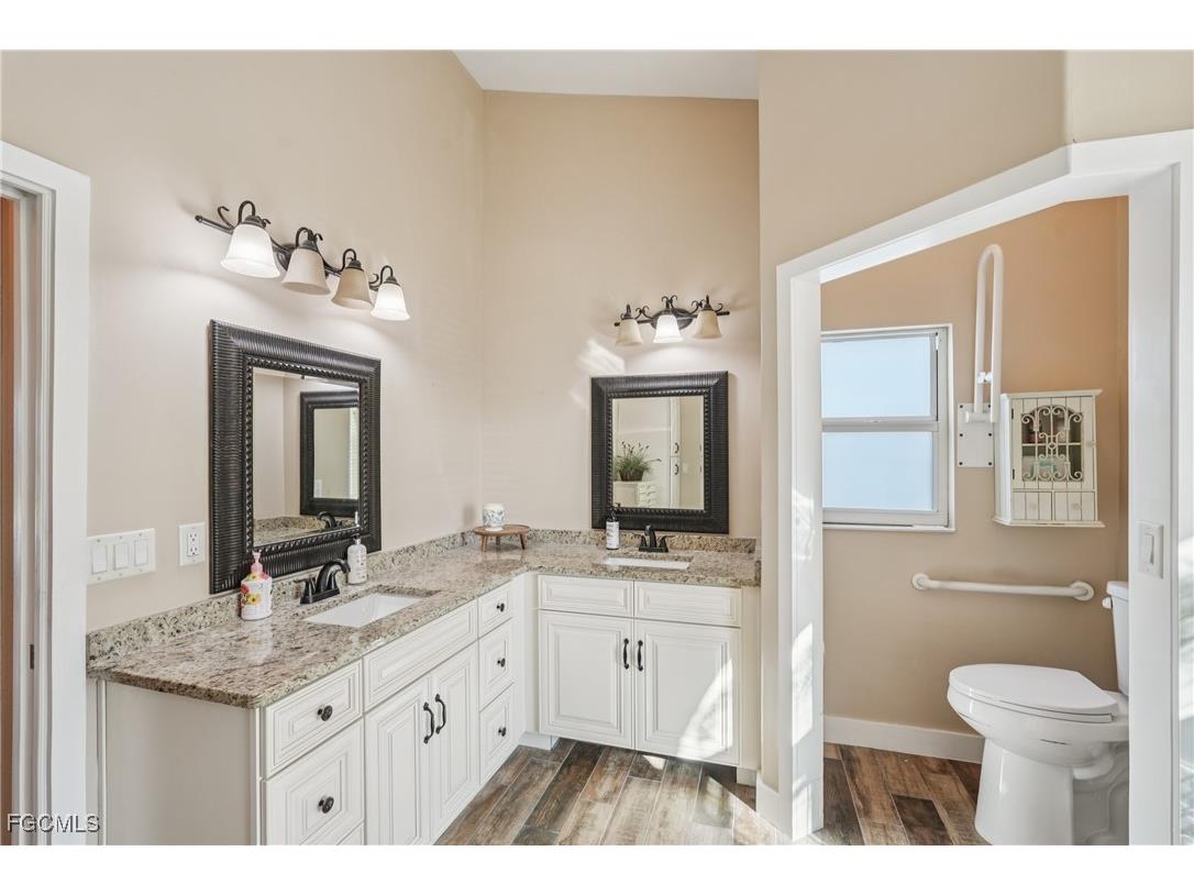 1422 NW 38th Place Cape Coral FL 33993 2026001028 image18