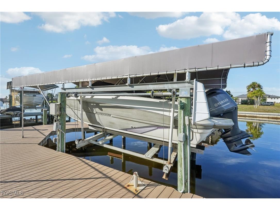 1422 NW 38th Place Cape Coral FL 33993 2026001028 image32