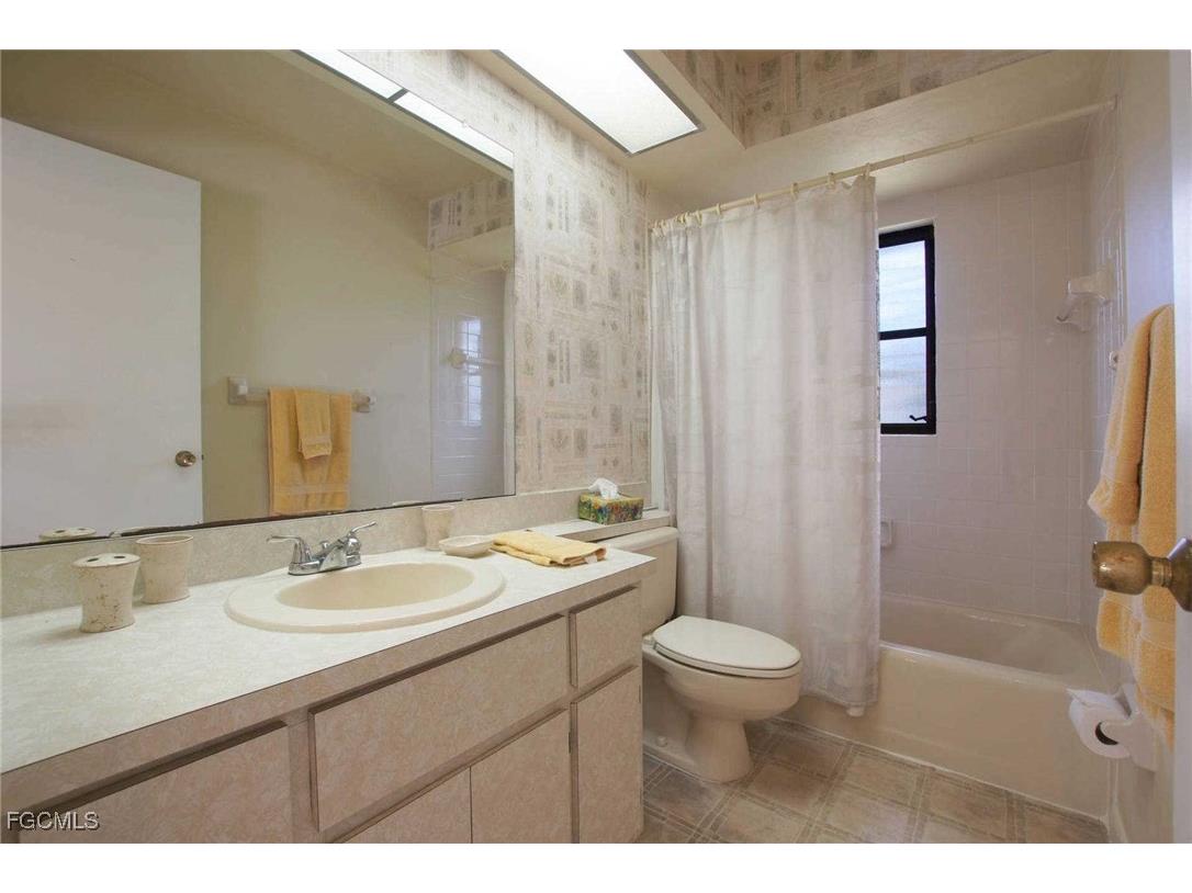 1422 SE 12th Terrace Cape Coral FL 33990 2025009746 image13