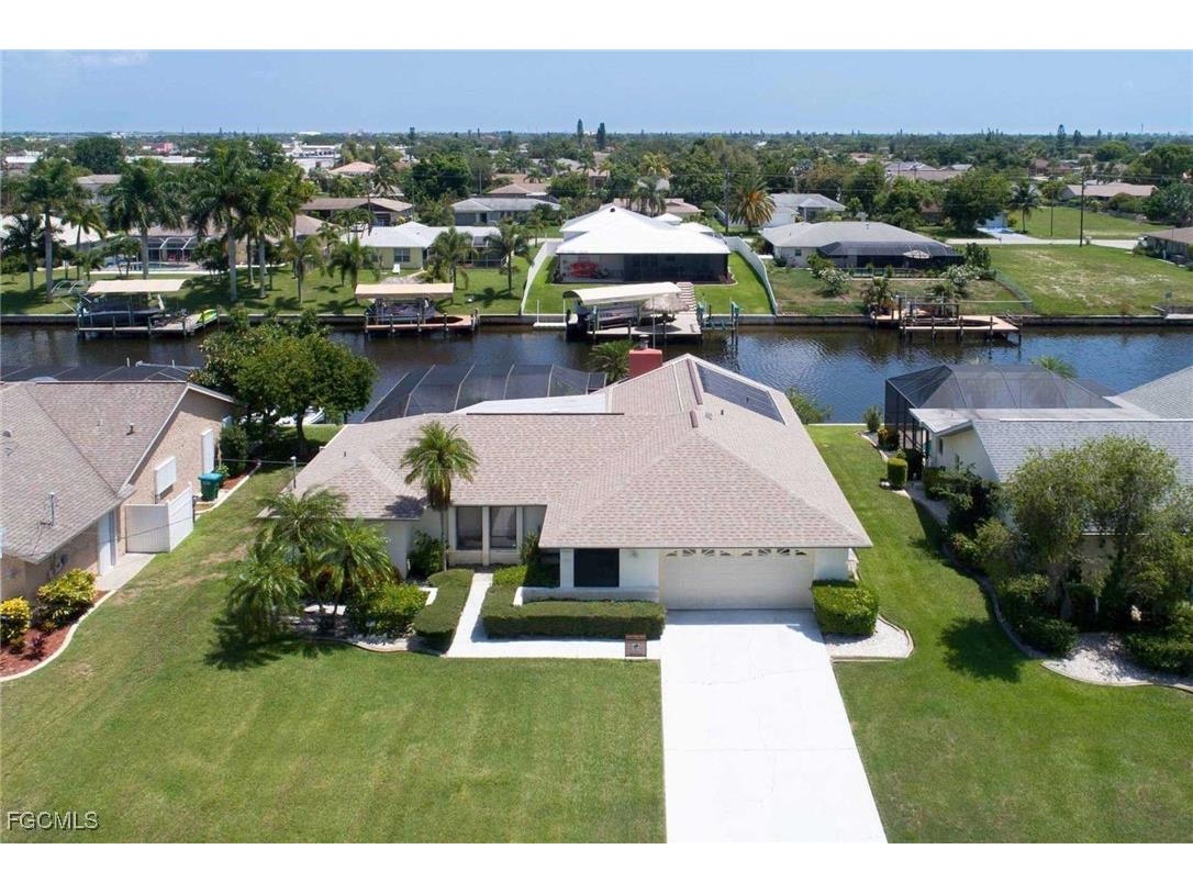 1422 SE 12th Terrace Cape Coral FL 33990 2025009746 image4