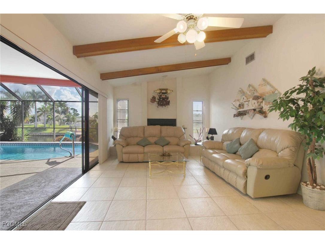 1422 SE 12th Terrace Cape Coral FL 33990 2025009746 image5