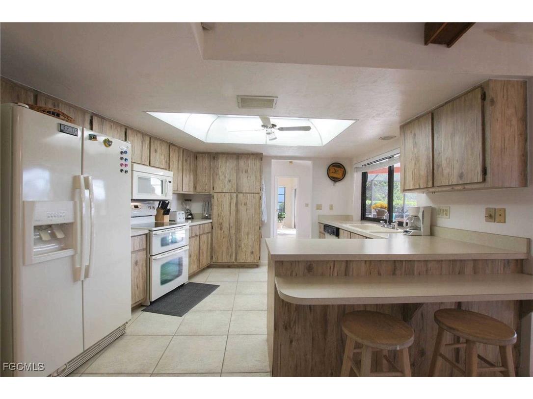 1422 SE 12th Terrace Cape Coral FL 33990 2025009746 image6