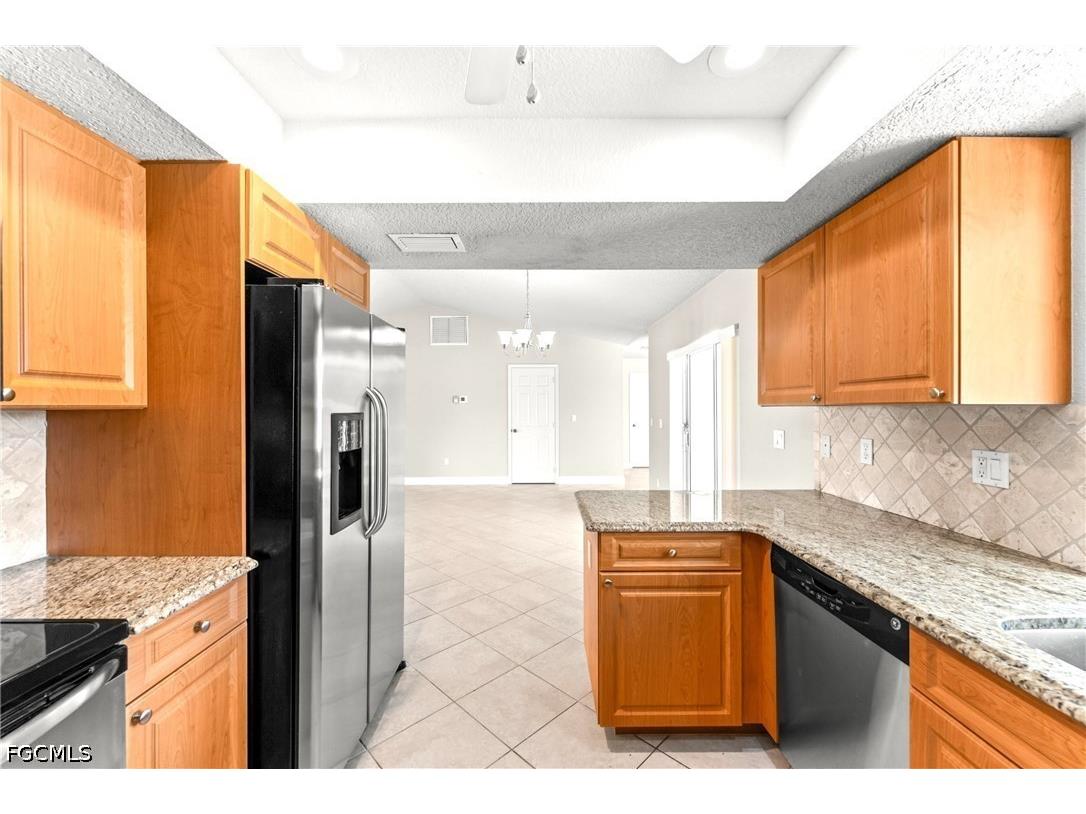 1422 SE 15th Terrace Cape Coral FL 33990 2026015541 image11
