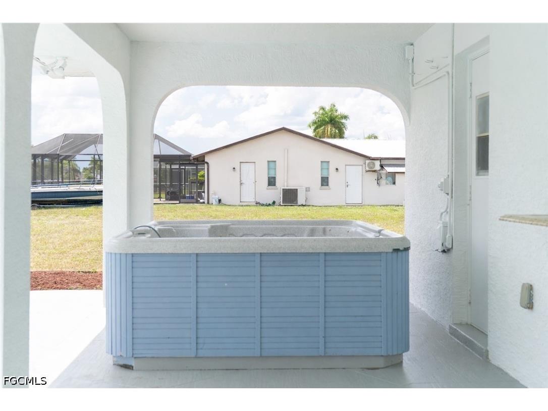 1422 SE 15th Terrace Cape Coral FL 33990 2026015541 image22