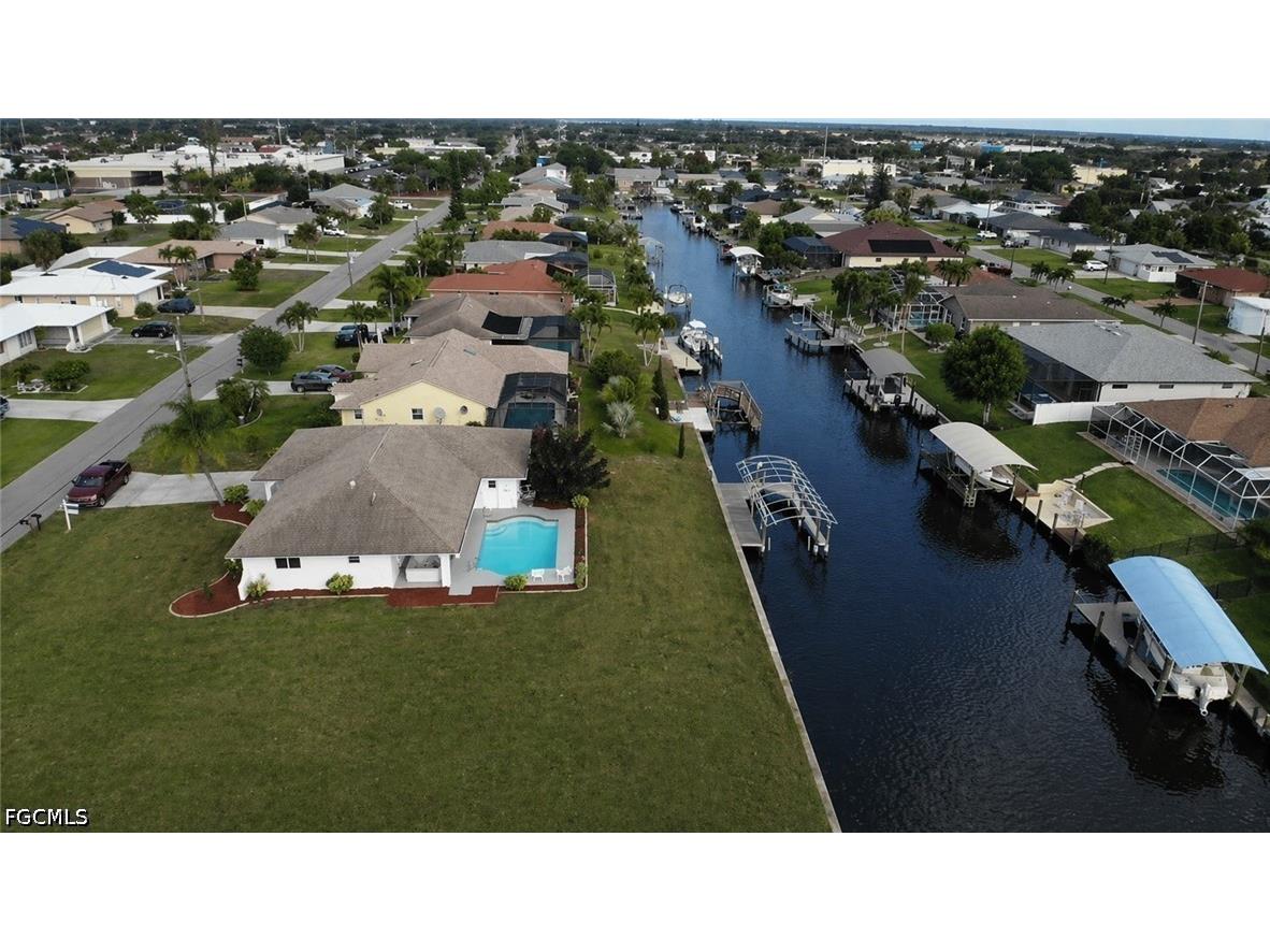 1422 SE 15th Terrace Cape Coral FL 33990 2026015541 image25
