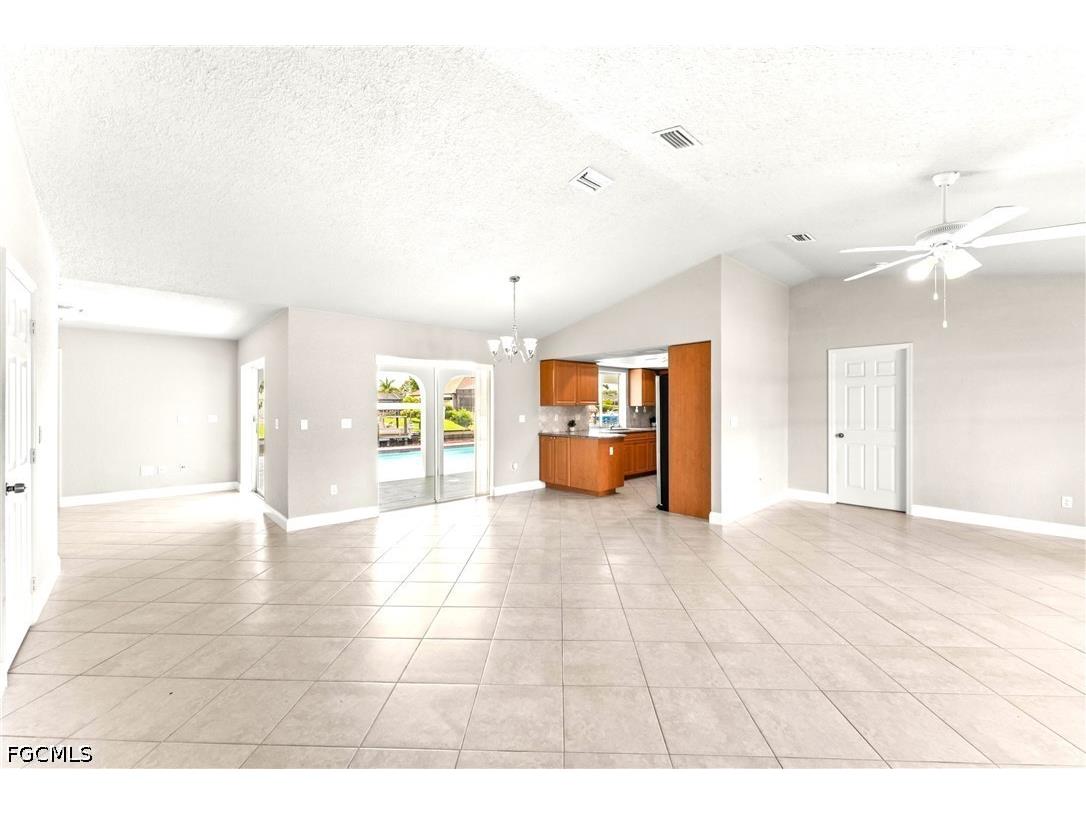 1422 SE 15th Terrace Cape Coral FL 33990 2026015541 image8