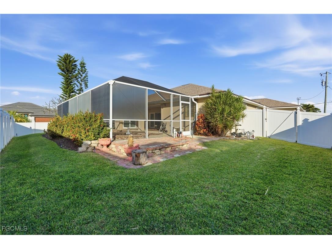 1422 SW 16th Terrace Cape Coral FL 33991 2026004390 image33