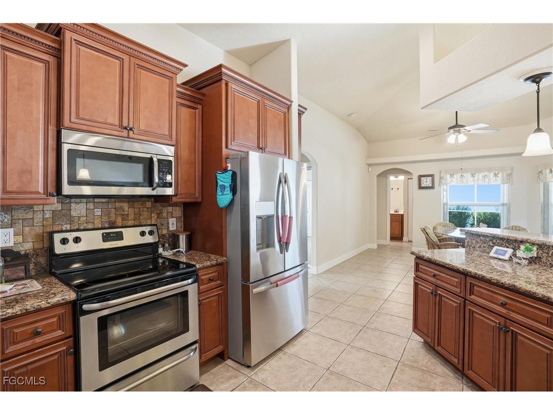 1422 SW 16th Terrace Cape Coral FL 33991 2026004390 image7