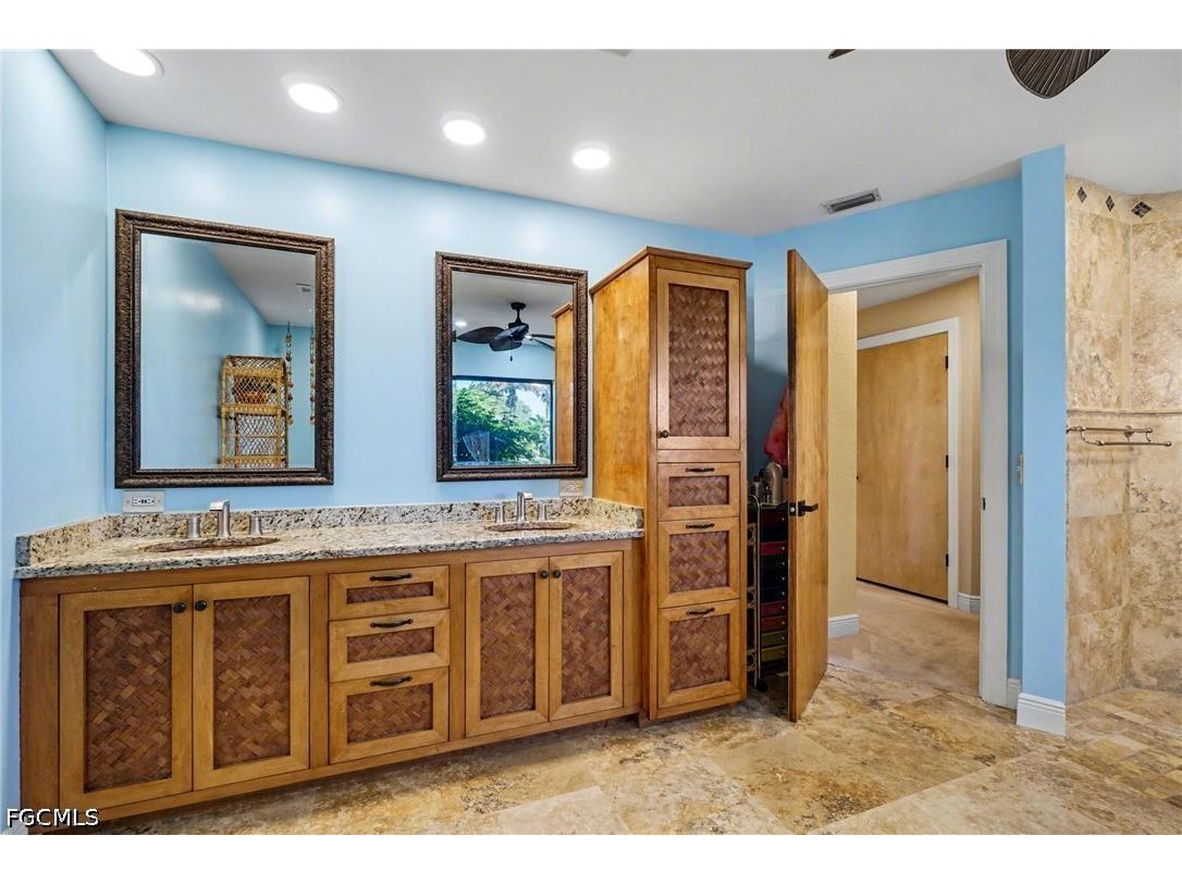 1422 SW 4th Avenue Cape Coral FL 33991 2026018024 image33