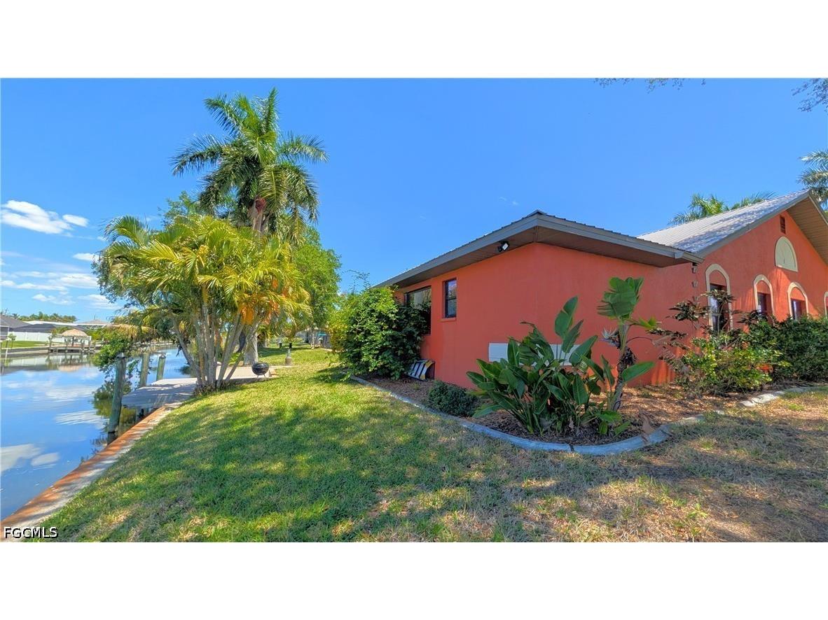 1422 SW 4th Avenue Cape Coral FL 33991 2026018024 image42