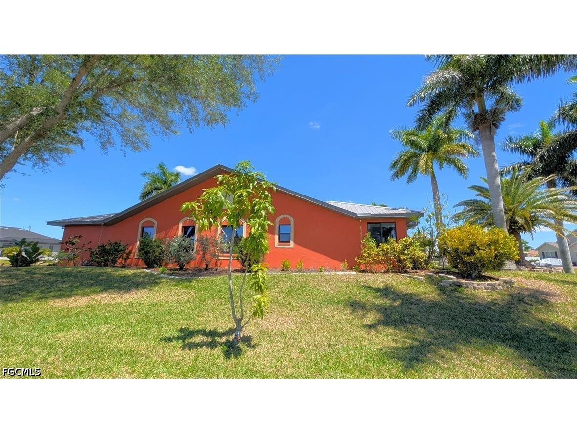 1422 SW 4th Avenue Cape Coral FL 33991 2026018024 image44