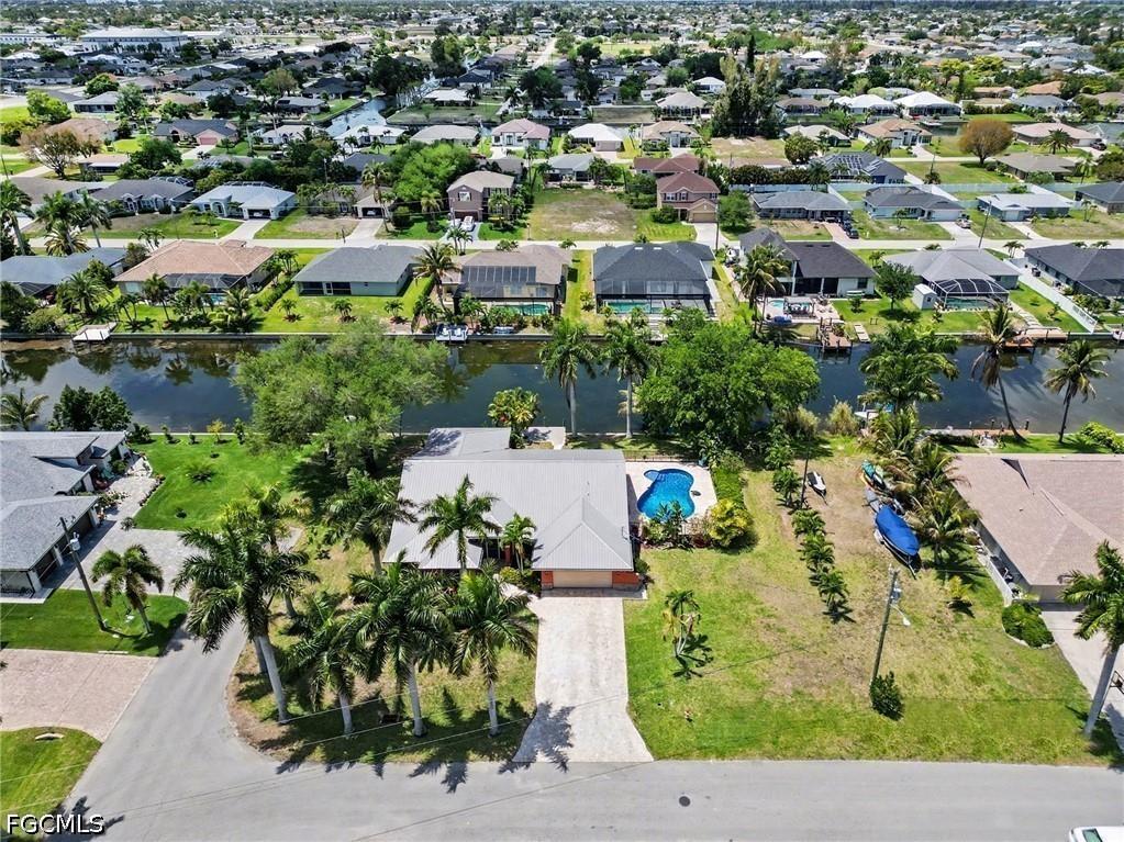 1422 SW 4th Avenue Cape Coral FL 33991 2026018024 image47
