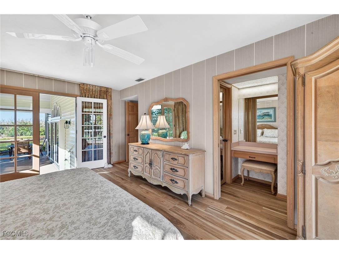 1422 Sanderling Circle Sanibel FL 33957 2025023496 image18