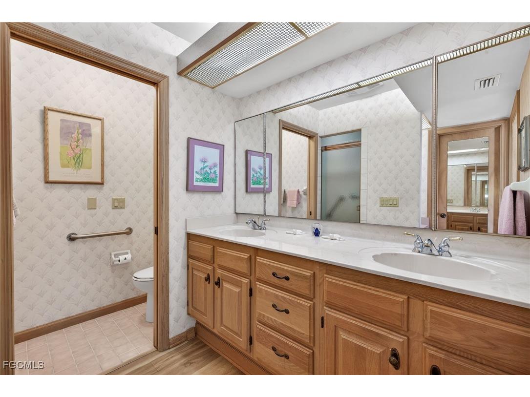 1422 Sanderling Circle Sanibel FL 33957 2025023496 image20