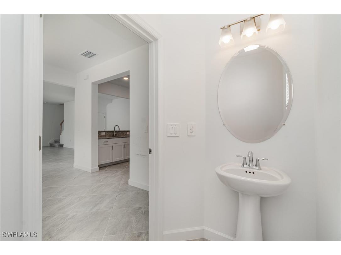 14220 Pine Lodge Lane Fort Myers FL 33913 225072000 image7