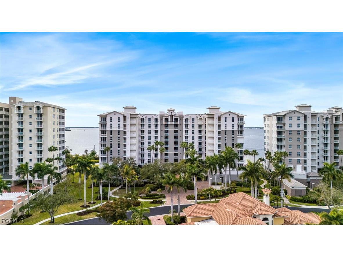 14220 Royal Harbour Court #1011 Fort Myers FL 33908 2026007449 image1
