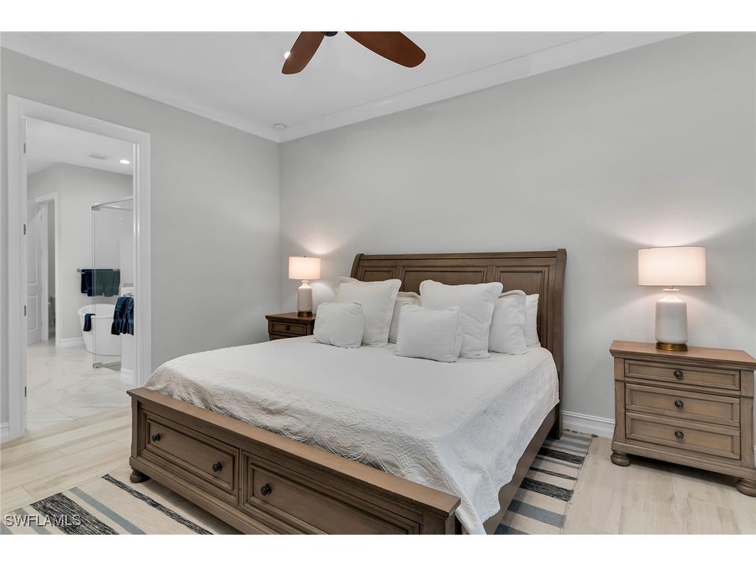 14224 Laguna Springs Lane Naples FL 34114 225061761 image16