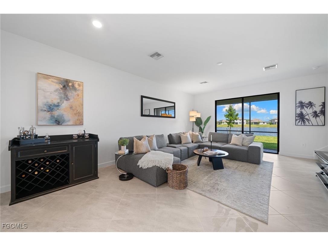 14228 Pine Lodge Lane Fort Myers FL 33913 2025004930 image1