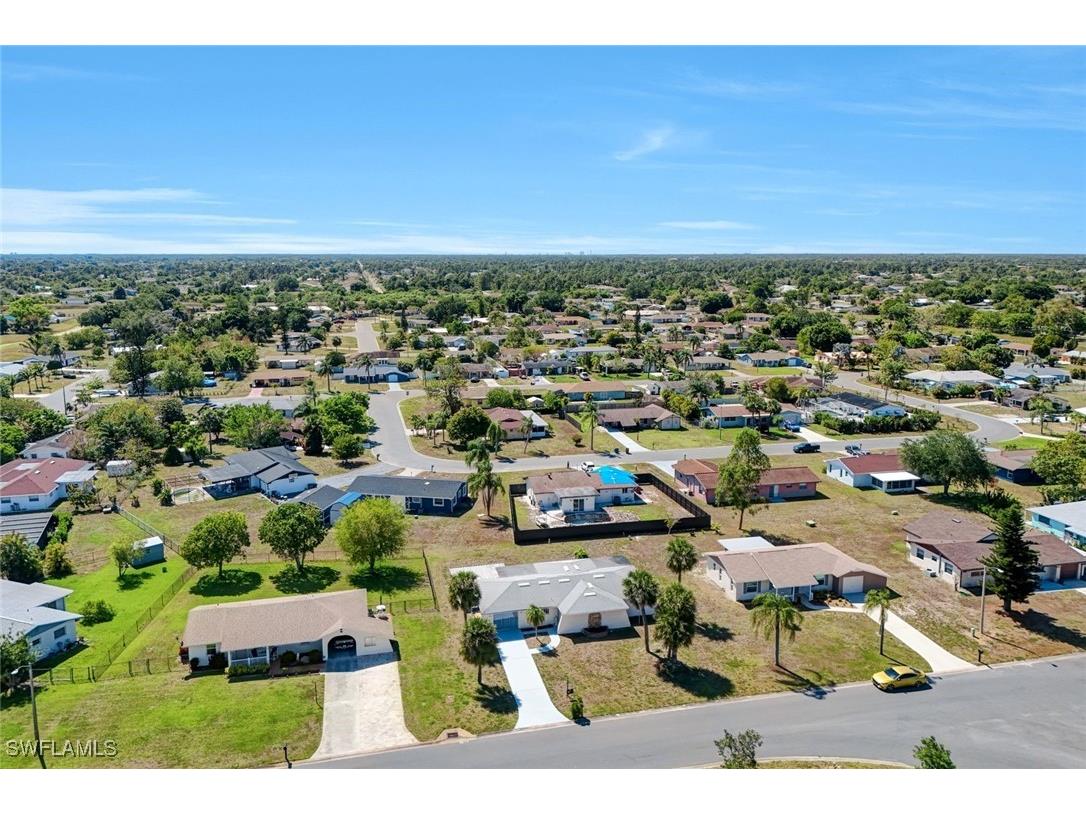 1423 Alwynne Drive Lehigh Acres FL 33936 225034232 image1