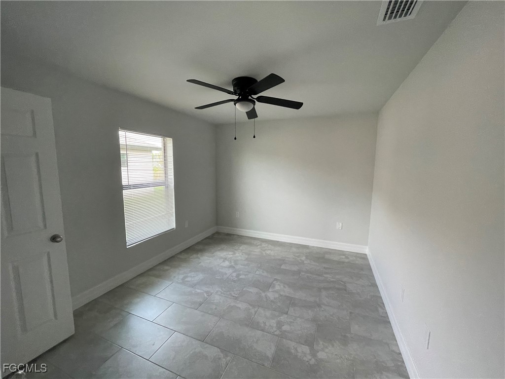 1423 Gleason Parkway Cape Coral FL 33914 2025014265 image11