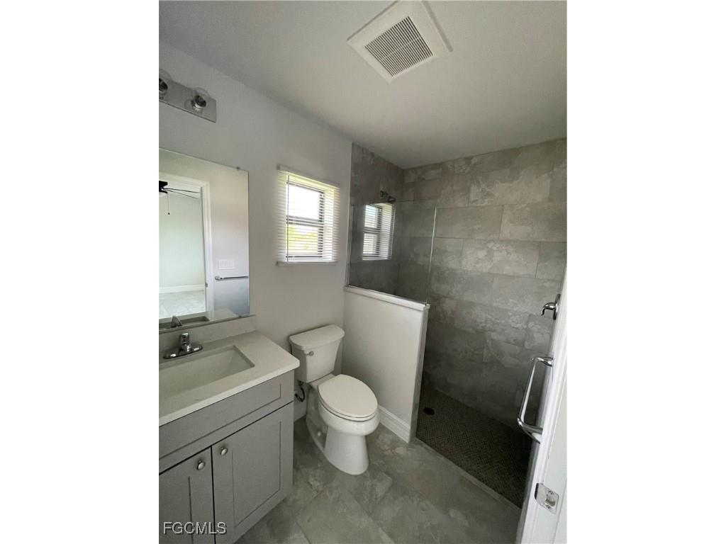 1423 Gleason Parkway Cape Coral FL 33914 2025014265 image21